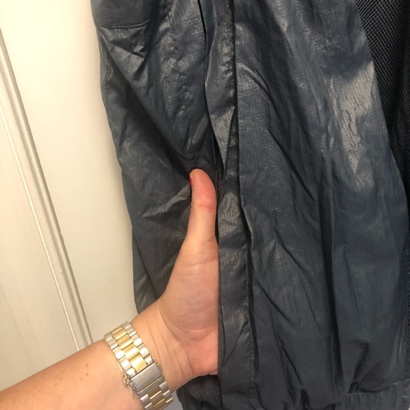 Gap Fit Zip Up Windbreaker Vest Size M - Picture 4 of 6